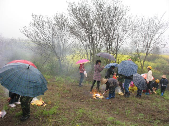 清明节祭奠